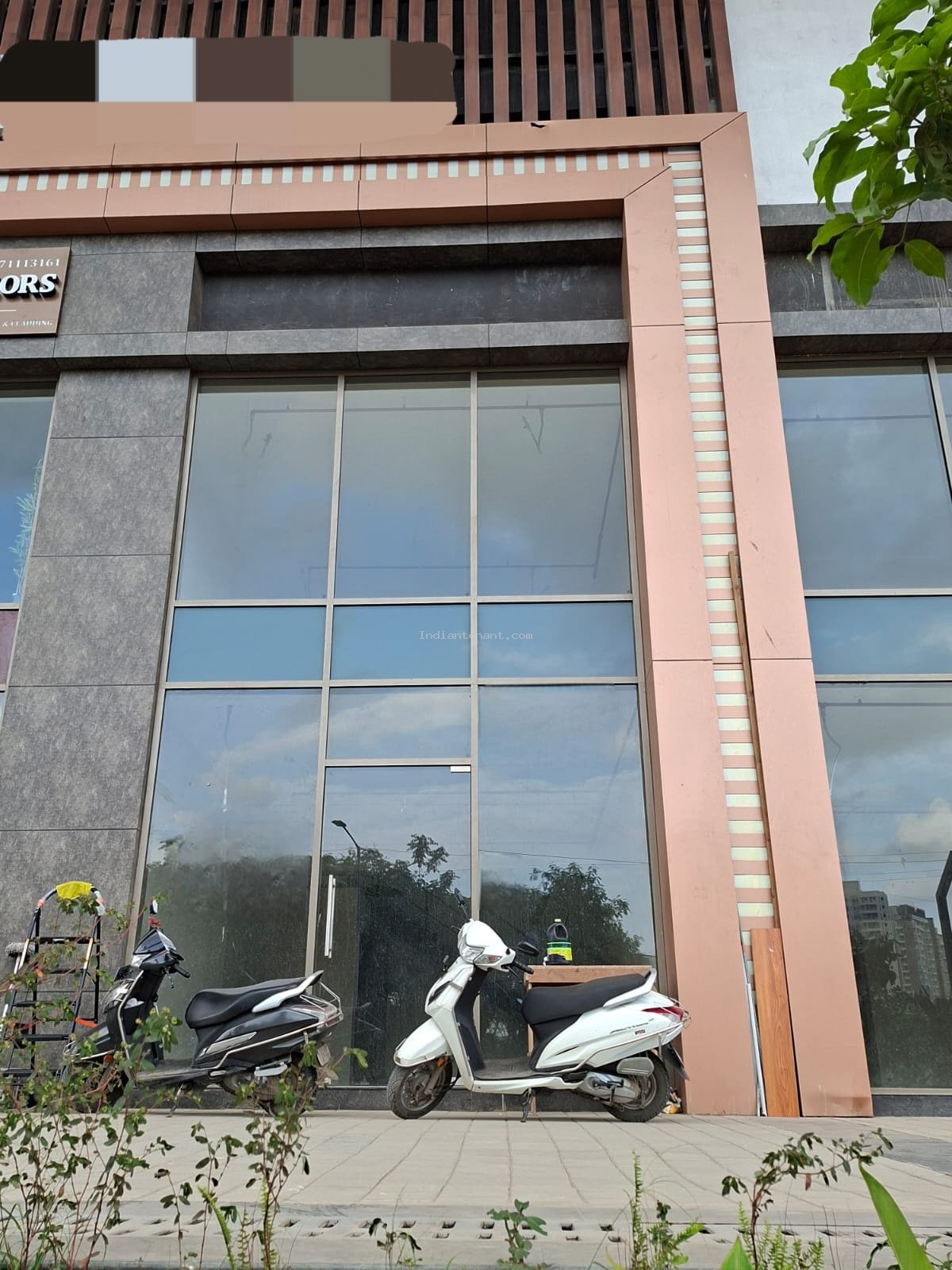 Ground Floor Shop for Rent in Riverdale Avenue Kharadi, Pune |Indiantenant